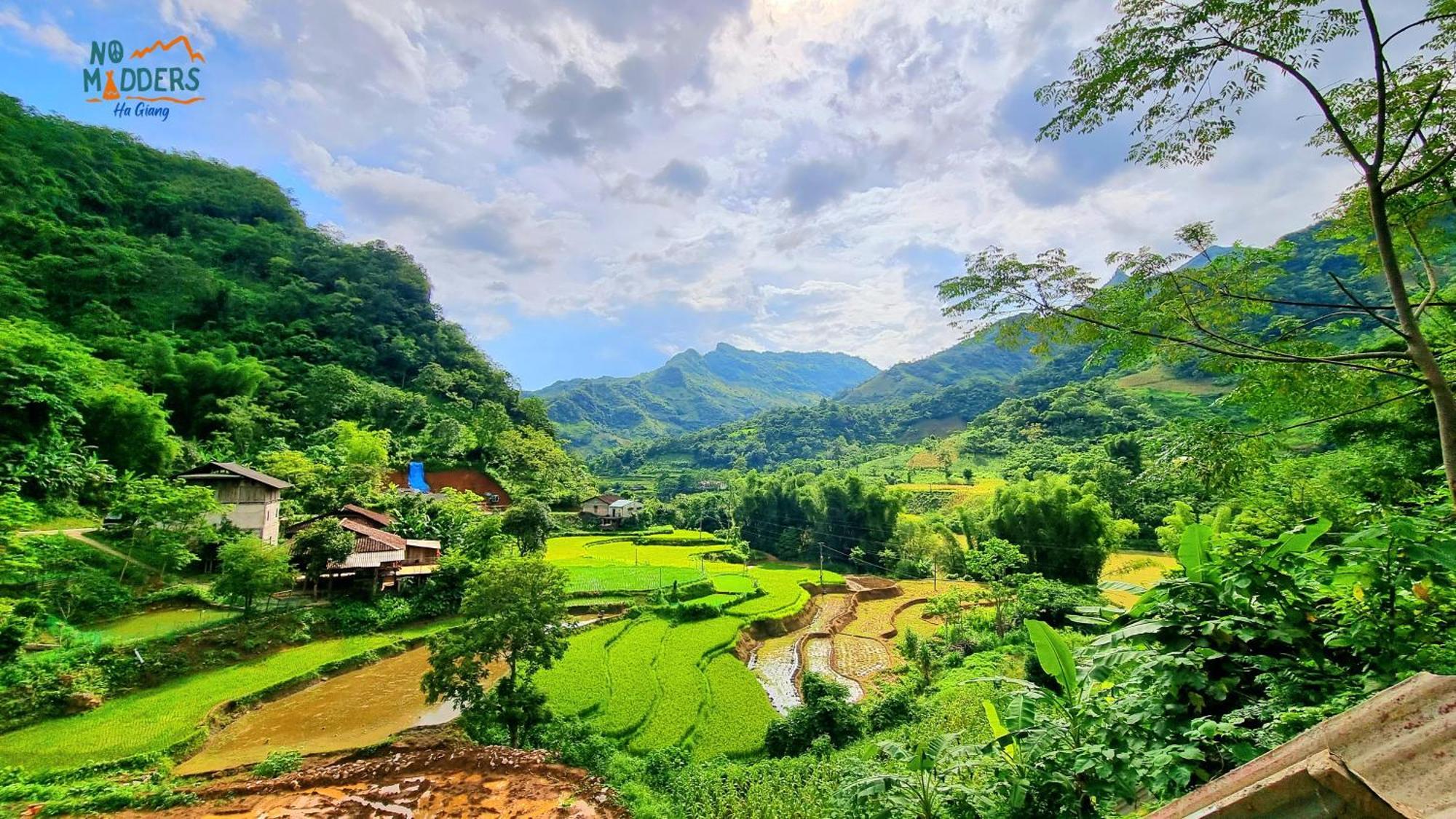 NoMadders Ha Giang Hostel Buitenkant foto